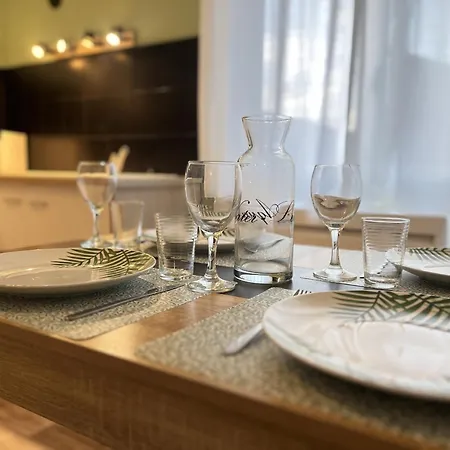 Le Lotus - Gare Sud Batignolles - 4 Pers *